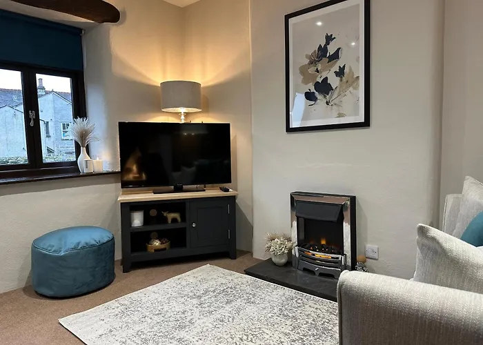 Number Three, Yard 12 * Kendal