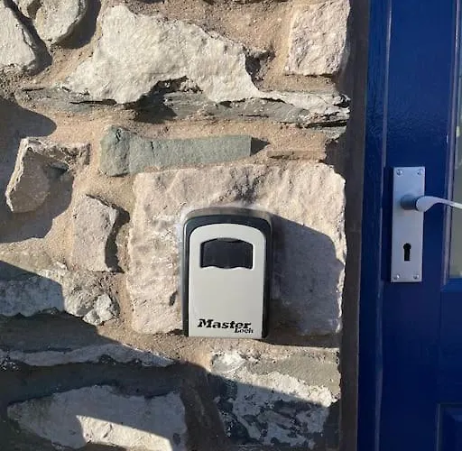 Number Three, Yard 12 Kendal