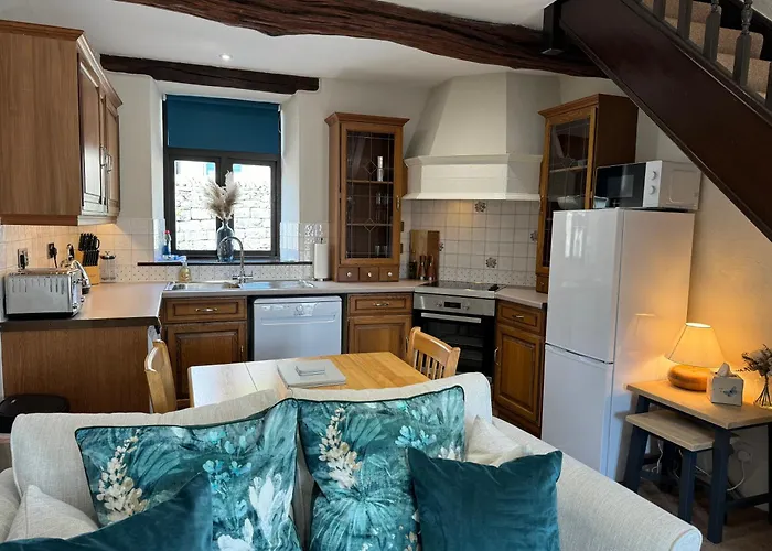 Ferienhaus Number Three, Yard 12 *